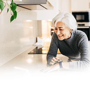 EZVIZ Camera Wifi Extérieure HB90 + Panneau solaire-Caméra motorisée 360° en 2K/Vision nocturne couleur/Détection forme humaine/Défense active lumière et sirène